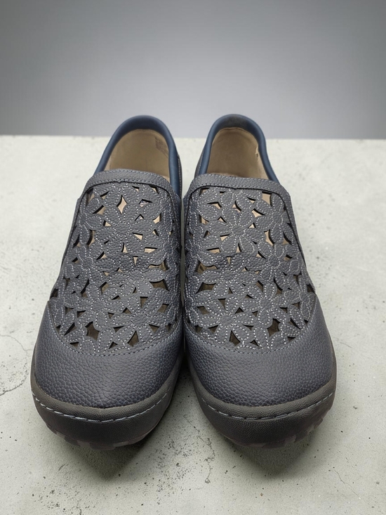 JBU Shoes - CUTE Women’s JBU By Jambu Wildflower Moc Flower Cut-Out Slip on Shoes SZ. 9